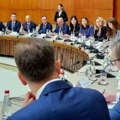 Sastanak u palati Srbije: Vučić i Mali sa poslovnom delegacijom MEDEF