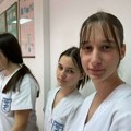 Heroine u belim mantilima: Mladi sve češće biraju medicinsku školu