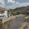Kafa 100, pivo 200, a pica 400 dinara: Srbi hrle ovde na putu za Crnu Goru i Grčku, ručak za manje od 1.000rsd