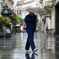 Danas svežije, promenljivo oblačno, mestimično kiša