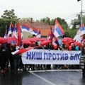 Arhiv javnih skupova objavio koliko je ljudi bilo sinoć na protestima protiv blokada u Nišu i Novom Sadu