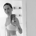Influenserka i njena ćerkica pronađene mrtve: Neprijatan miris iz stana doveo do jezivog otkrića