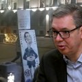 (Video) "Jaja su mogli da daju nekome ko ih nema" Oglasio se Vučić nakon što je na protestu u Čačku gađana slika sa njegovim…