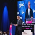 Reza Pahlavi pozdravljen burnim aplauzom na konferenciji američkih konzervativaca