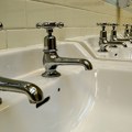 Havarija u Nišu, deo grada bez vode – radovi će trajati do kasno u noć
