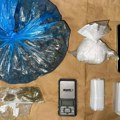 Novosadska policija zaplenila pola kilograma marihuane i oko 130 grama kokaina