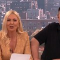 Fatalna plavuša je nova voditeljka Jutarnjeg na Pinku Šarapa ne skida osmeh - ušetala u studio i mamila uzdahe dekolteom