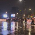 Dva skupa kod Opštine Novi Beograd, došlo do manjeg incidenta
