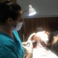 Трансплантација косе и у Нишу – БЕЗБОЛНОМ методом за један дан код лиценцираног хирурга