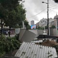 Nevreme sa gradom pogodilo Beograd, zatvoren prilaz Pupinovom mostu (FOTO/VIDEO)