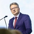 Jovanoviću „drago da Telekom pobeđuje u tržišnoj utakmici“, SBB – nekorektan napad ministra