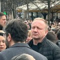 Đilas provirio iz mišje rupe Došao na protest gde obično pušta svoje da divljaju i prave haos