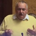 Milivojević napravio šou u skupštini: Ja sam Srđanomicin za vas! (video)