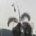 Sudar dva helikoptera tokom probe preleta (video)