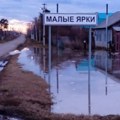 Život u šatorima nakon historijskih poplava na jugu Rusije