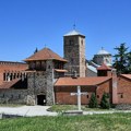 Pripadnici Vojske Srbije pomažu sestrinstvu manastira Žiča