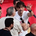 Nije ni počelo, a haos: Janakopulos izbačen iz dvorane u Pireju!