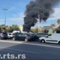 Požar u Ćacilendu, zapalio se šator ispred Skupštine