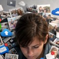 Čuvate u telefonu i više od 10.000 raznih fotografija i snimaka i strepite da ako to izbrišete, brišete i deo sebe: Ovako vas…