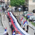 Razvila se trobojka preko celog Prijepolja: Svečano obeležena hramovna slava Svetog Vasilija Ostroškog (foto)
