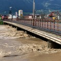 Austrija: Preko 200 turista evakuisano helikopterima iz Tirola nakon odrona