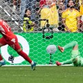Švajcarska preživela 120 minuta i penale protiv Kolumbije, Argentina čeka u četvrtfinalu