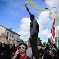 Novi talas protesta, učenici blokirali gimnaziju u Parizu