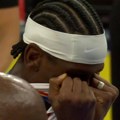 Šej plakao zbog užasne povrede u NBA: Pred kamerama sakrio suze sa lica