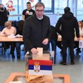 Vučićeva simultanka na izborima