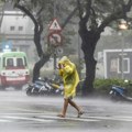 Uzbuna i hitna evakuacija: Stiže tajfun FOTO/VIDEO