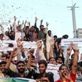 Indija i Pakistan pristali na momentalni prekid vatre
