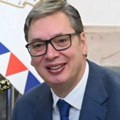 Vučić čestitao dan jedinstva, slobode i nacionalne zastave Trobojka nas spaja simbol zajedništva, ponosa i tradicije