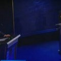 Tramp zatražio izvinjenje od Kamale Haris