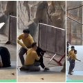 Medved nasrnuo na radnika u zoo vrtu: Nemilosrdna životinja napala svog dresera - osoblje hitno priskočilo u ponoć (video)