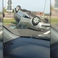 Језиве сцене на ауто-путу: Ауто од силине ударца завршио на крову, крхотине свуда по путу код Велике Плане!
