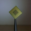 Epl i Intel postigli preliminarni sporazum o proizvodnji čipova