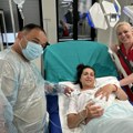 Jovanu rođenu u Opštoj bolnici Leskovac otac dočekao na rođenju i presekao pupčanu vrpcu