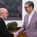 Vučić s generalnim sekretarom OEBS-a Feridunom Sinirliogluom
