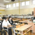 Na računu do oktobra: Isplata đačke pomoći