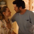 Njihova ljubav našla se na novom testu: Treća sezona popularne serije stiže na Netfliks (video)