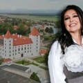 Ovo je kapela u dvorcu dragane Mirković: Tu se molila Marija Terezija, pogledajte kako je folk zvezda renovirala zamak…