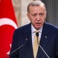 Erdogan optužio opoziciju za podsticanje rasizma posle antisirijskih nereda