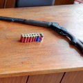 Kraljevo: Tokom saobraćajne kontrole policija otkrila nezakonit lov