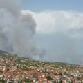 Opet požar u blizini deponije Meteris: Ugrožene kuće od Suvog Dola ka Mečkovcu