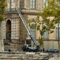 "Tiha kao šapat": Kompanija koja je proizvela dizalicu upotrebljenu u pljački Luvra pokrenula urnebesnu kampanju