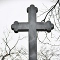 Уклоњени православни крстови са гробаља код Врбовског у Хрватској