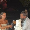 Torta na 4 sprata, vatromet na jezeru i najskuplji šampanjac: Svi detalji venčanja bogate Srpkinje i Italijana
