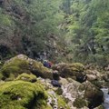 Otac (44) poginuo spašavajući sina (7): Čuo njegove krike, pa pao u provaliju duboku skoro 60 metara - tragedija kod slapa…