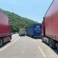 Promenjena odluka o zabrani ulaska kamiona na Kosovo, sada važi samo za robu iz Srbije