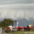 U Hrvatskoj kao pred smak sveta Stigla superćelijska oluja, kad će doći do Srbije pitanje je sata! (video)
